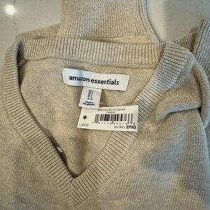 Amazon Essentials Oatmeal V-Neck Sweater